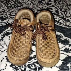 Cavenders Brown Kids Moccasin Shoes toddler Size 6 D